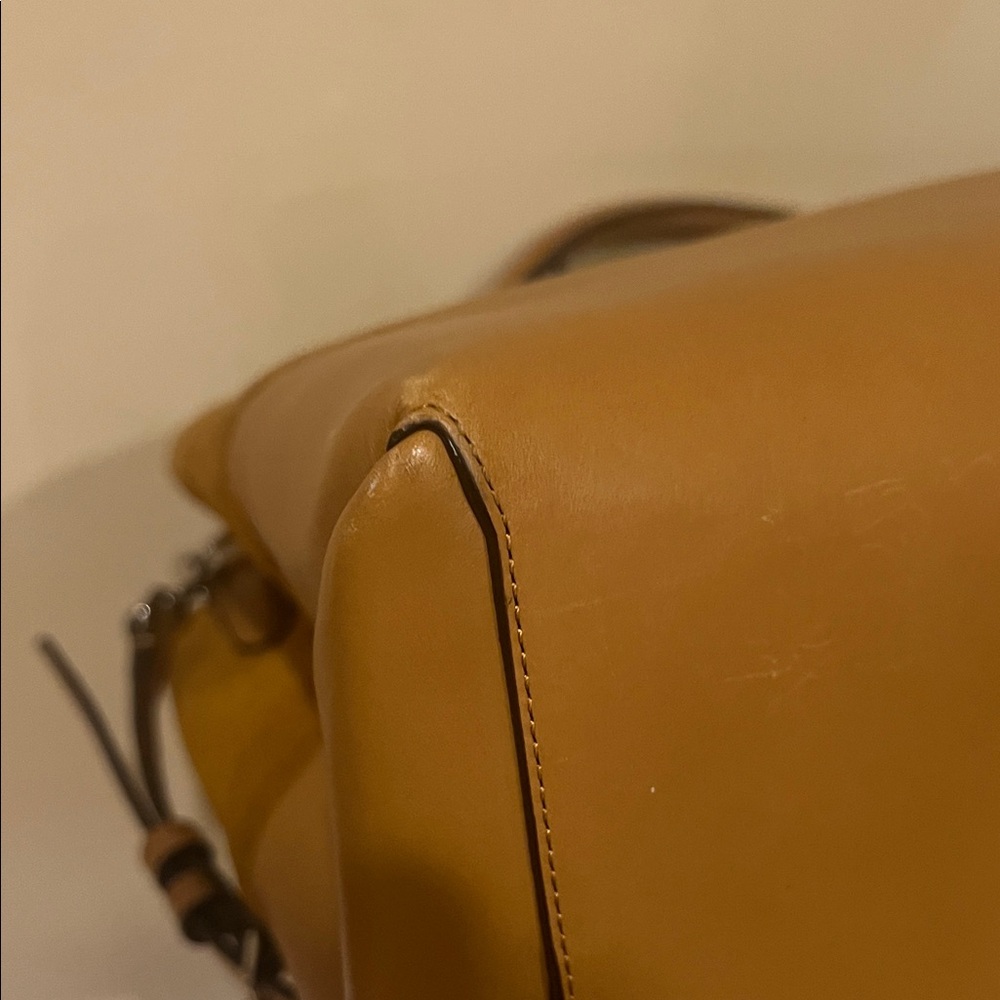FINAL PRICE COACH Tan Leather/Suede Large Burrough Bag - Picture 12 of 16